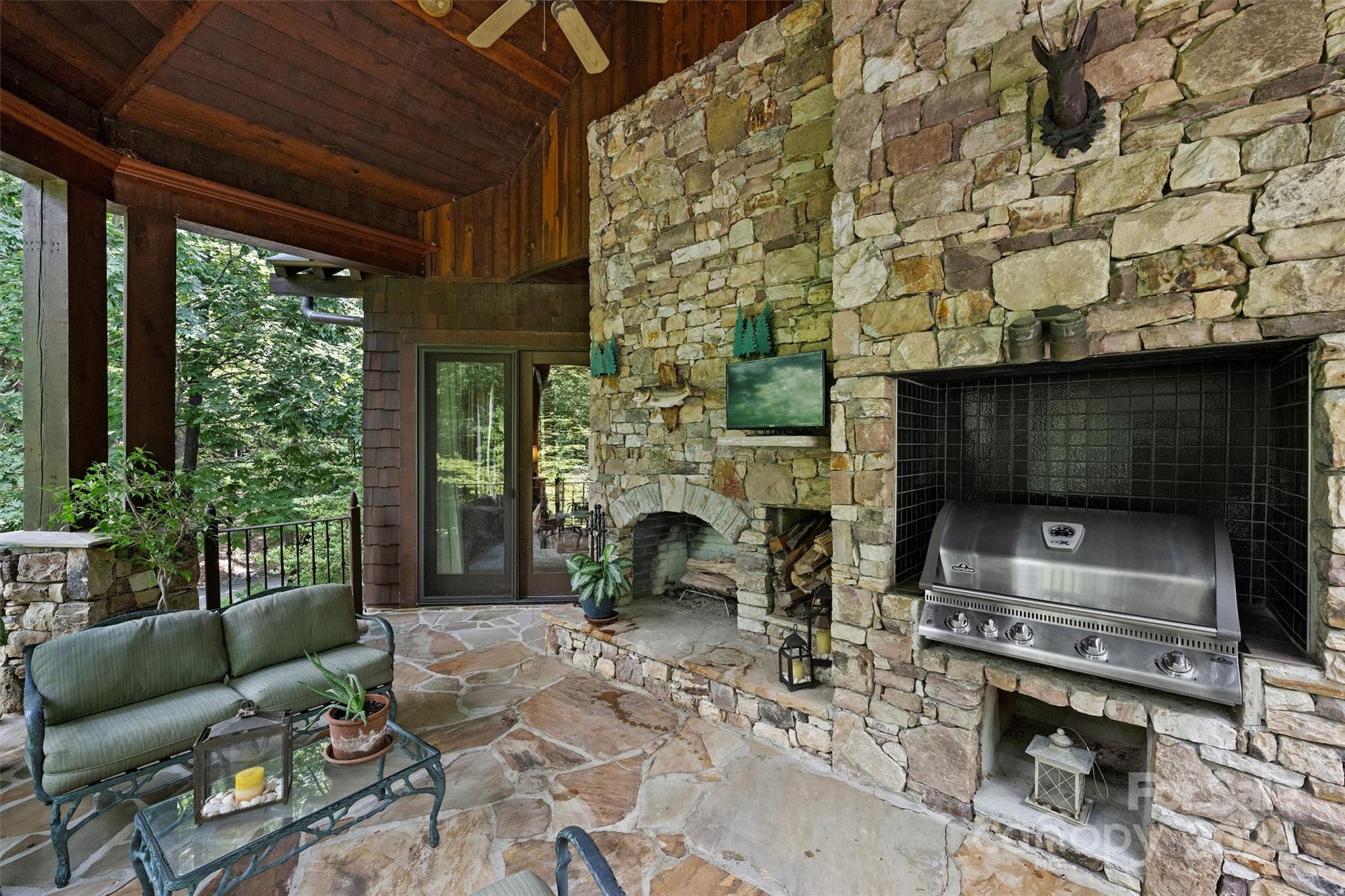 17625 Grasshopper Lane Charlotte NC 28278