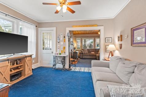 110 Carrier Street Asheville NC 28806