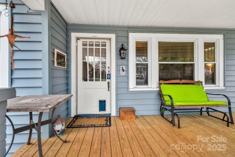 110 Carrier Street Asheville NC 28806