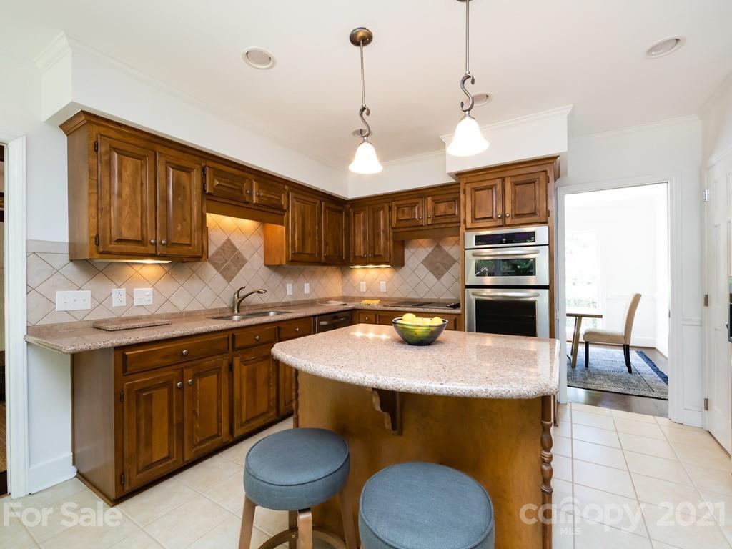 10124 Berkeley Forest Lane Charlotte NC 28277