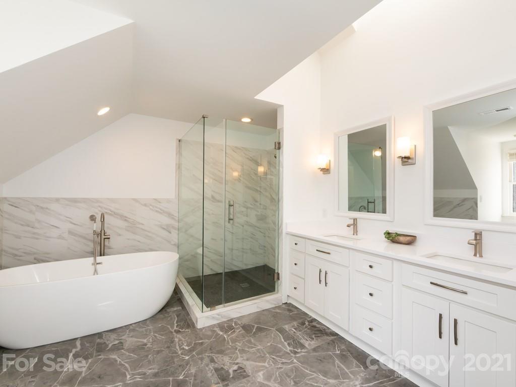 10124 Berkeley Forest Lane Charlotte NC 28277