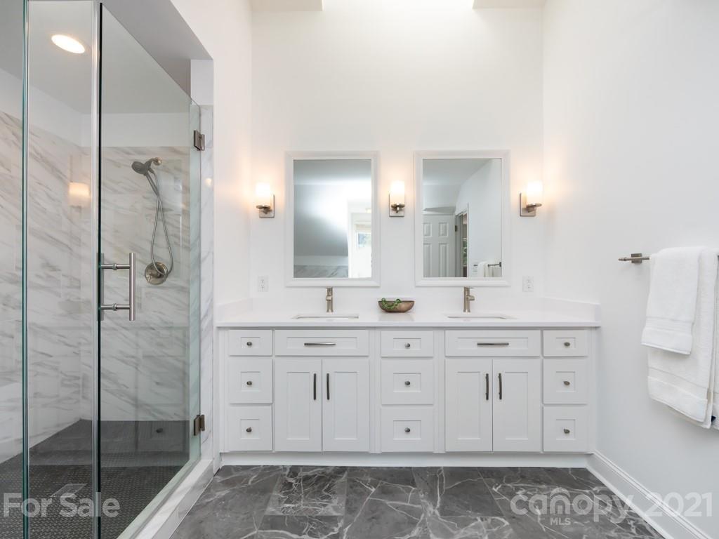10124 Berkeley Forest Lane Charlotte NC 28277