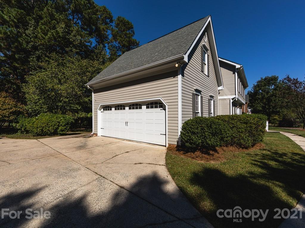 10124 Berkeley Forest Lane Charlotte NC 28277