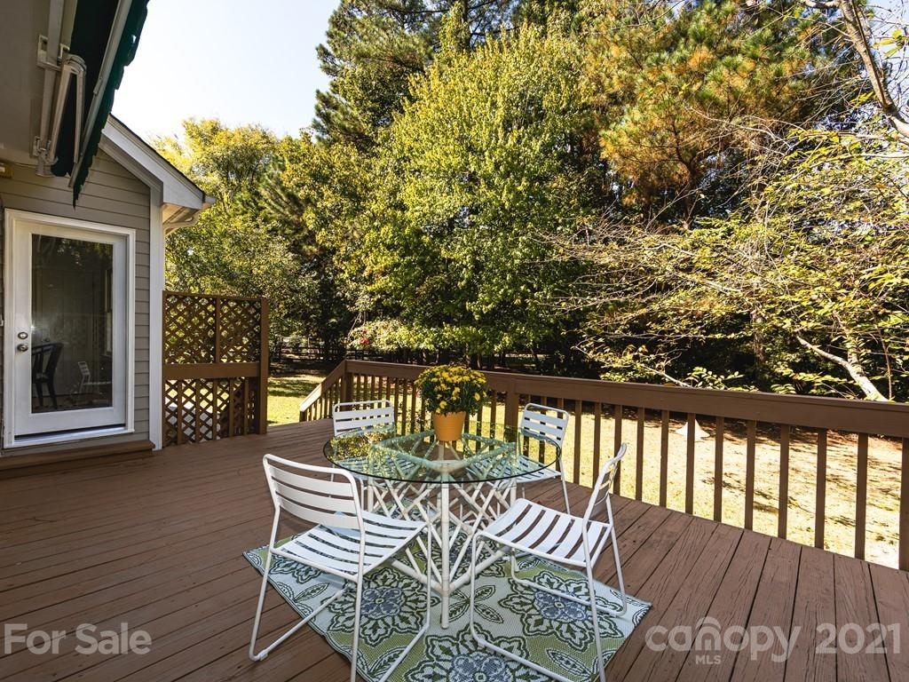10124 Berkeley Forest Lane Charlotte NC 28277