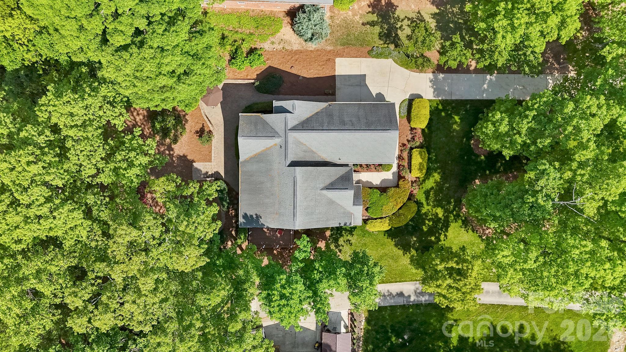3083 Three Wood Drive Denver NC 28037