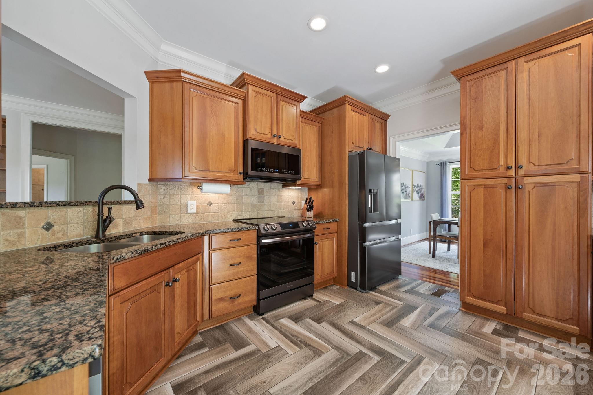 3083 Three Wood Drive Denver NC 28037