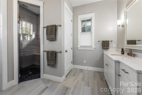 450 Barrington Drive Asheville NC 28803