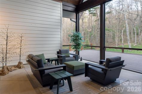 450 Barrington Drive Asheville NC 28803