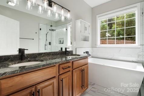 7 Groton Way Arden NC 28704