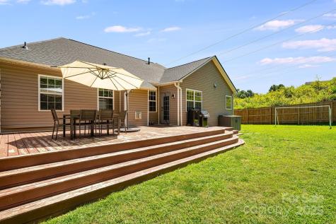 7 Groton Way Arden NC 28704