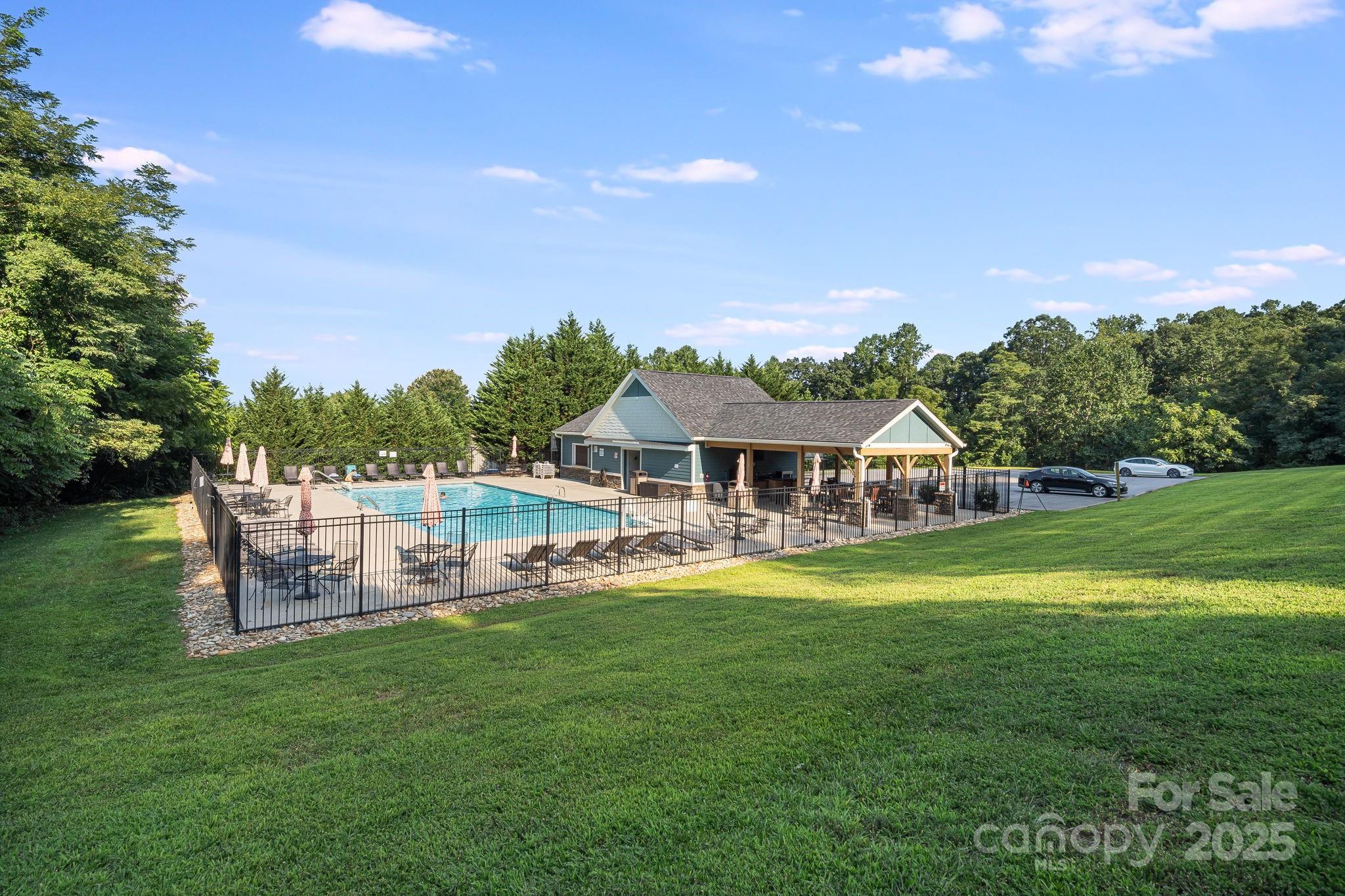 7 Groton Way Arden NC 28704