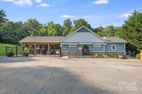 7 Groton Way Arden NC 28704