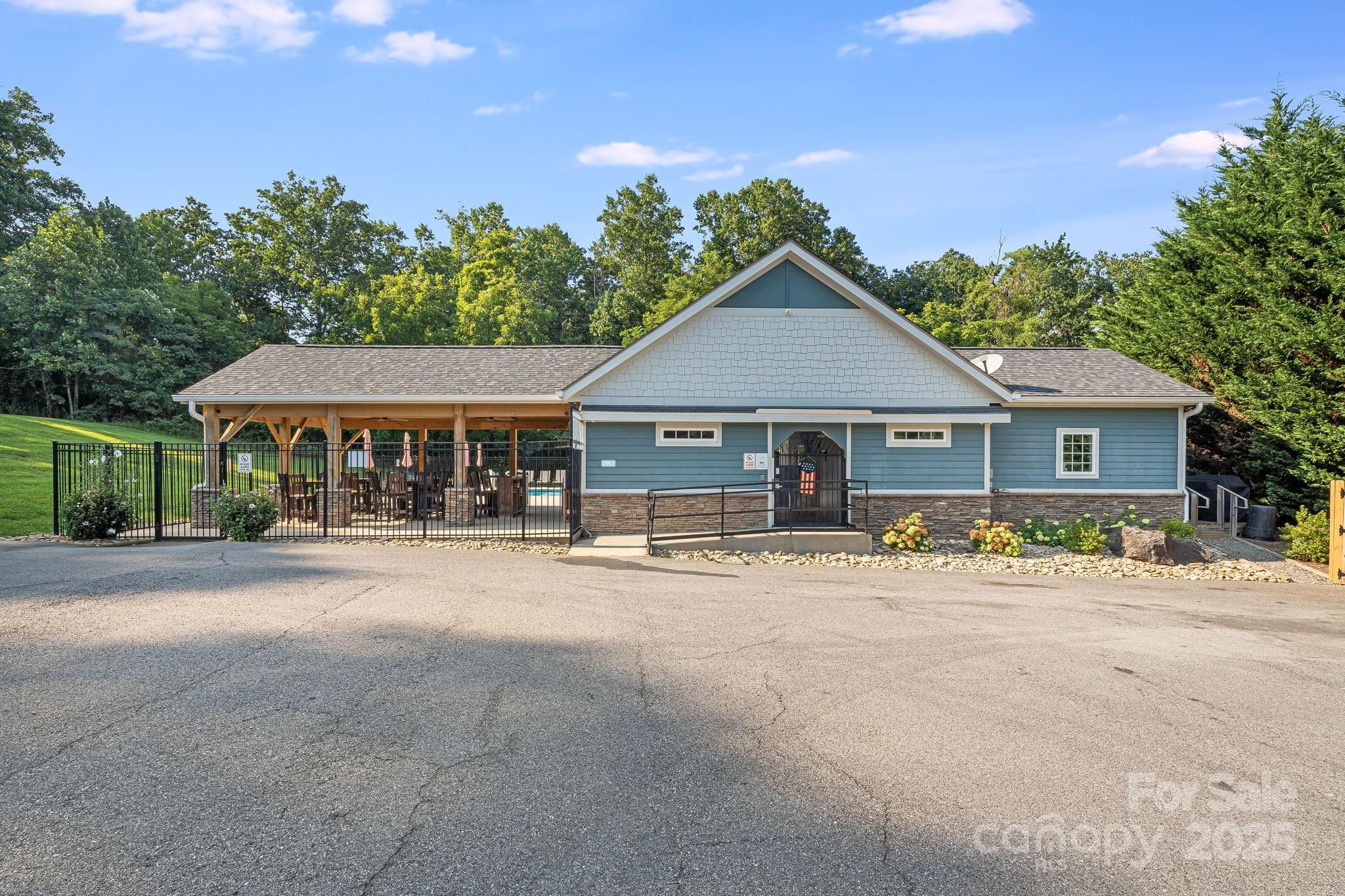 7 Groton Way Arden NC 28704