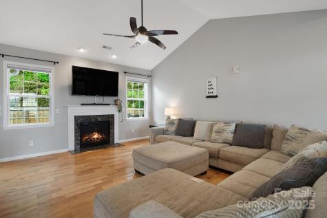 7 Groton Way Arden NC 28704