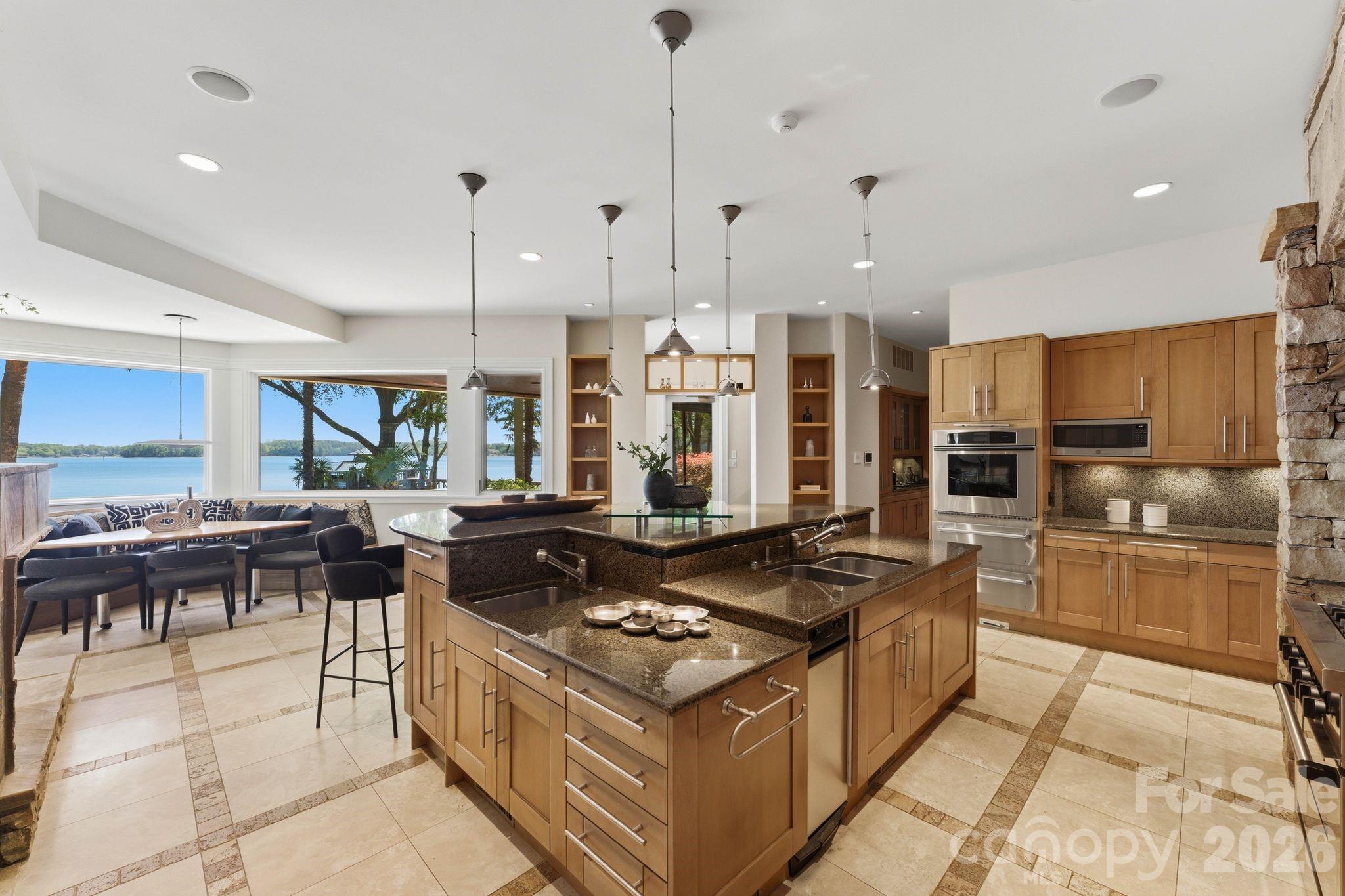 14051 Island Drive Huntersville NC 28078