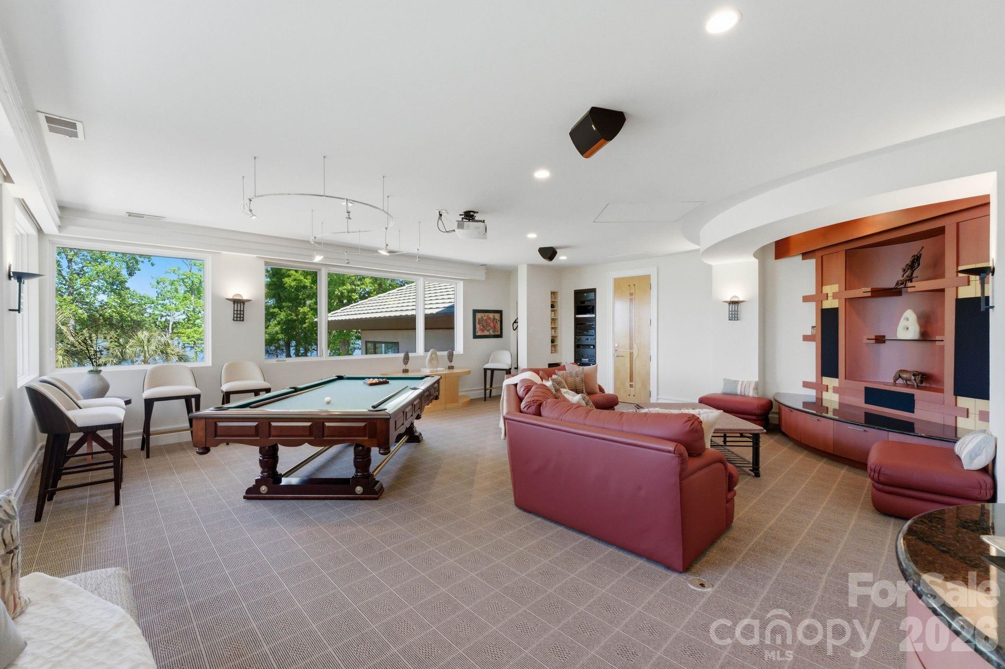 14051 Island Drive Huntersville NC 28078