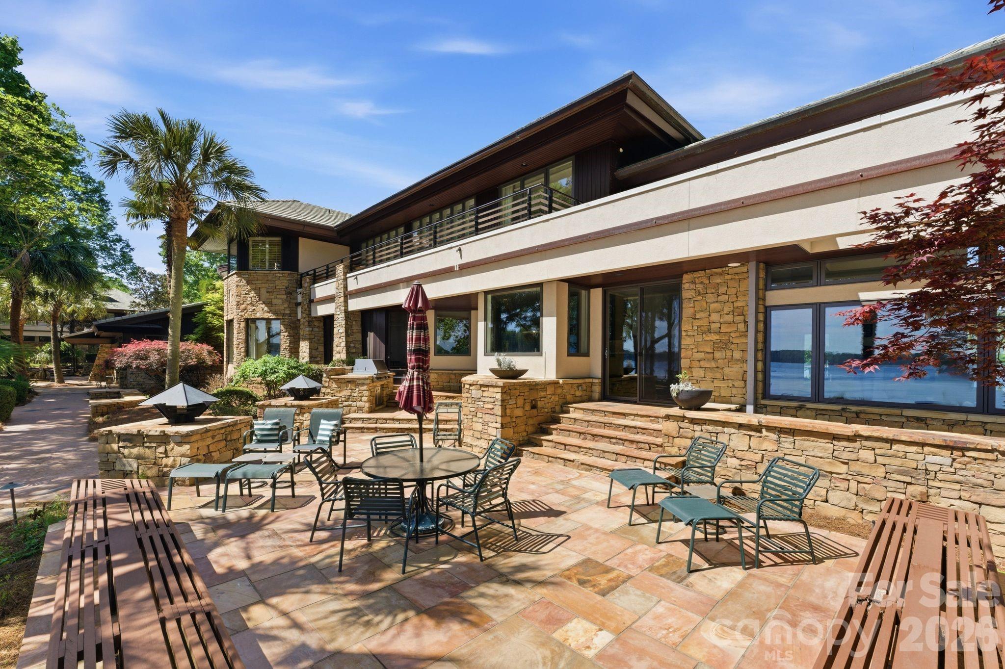 14051 Island Drive Huntersville NC 28078