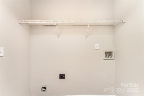 5143 Rosemede Drive Charlotte NC 28227