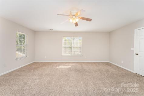 5143 Rosemede Drive Charlotte NC 28227