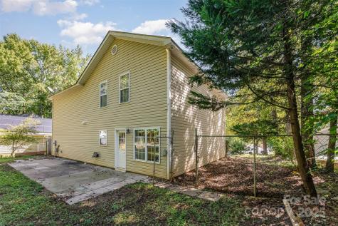 5143 Rosemede Drive Charlotte NC 28227