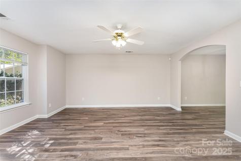 5143 Rosemede Drive Charlotte NC 28227