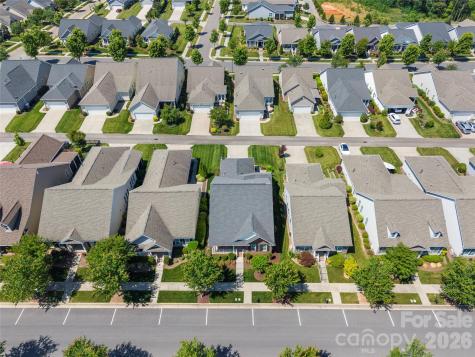 17726 Morehampton Avenue Cornelius NC 28031