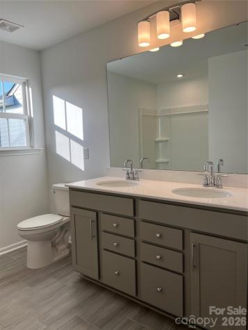 12061 Bradshaw Court Charlotte NC 28278