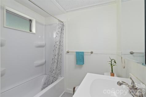 67 Quartz Lane Balsam NC 28707