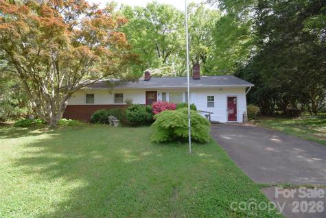 502 W Henry Street Belmont NC 28012