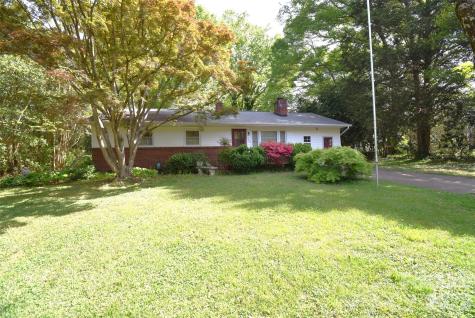 502 W Henry Street Belmont NC 28012