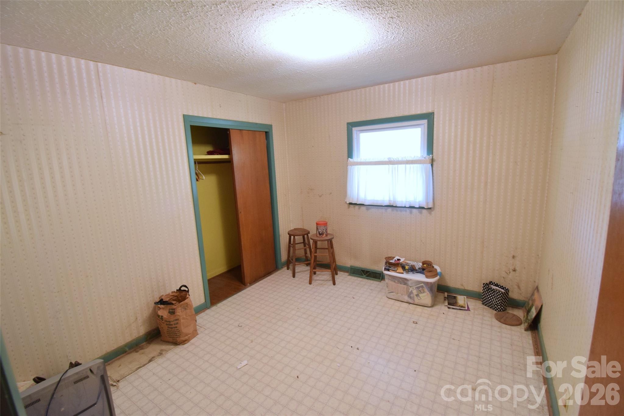 502 W Henry Street Belmont NC 28012