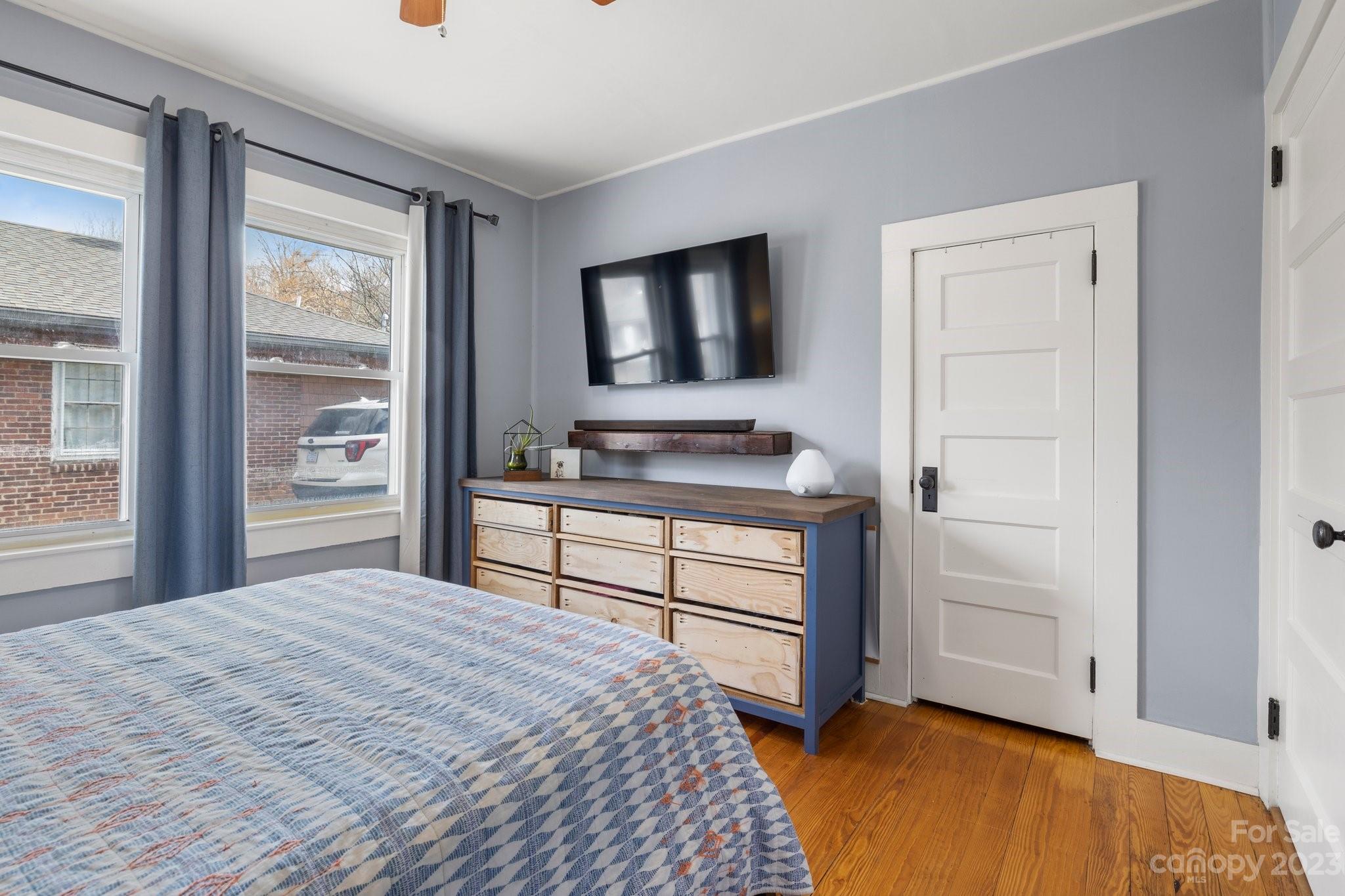 102 Campbell Street Swannanoa NC 28778