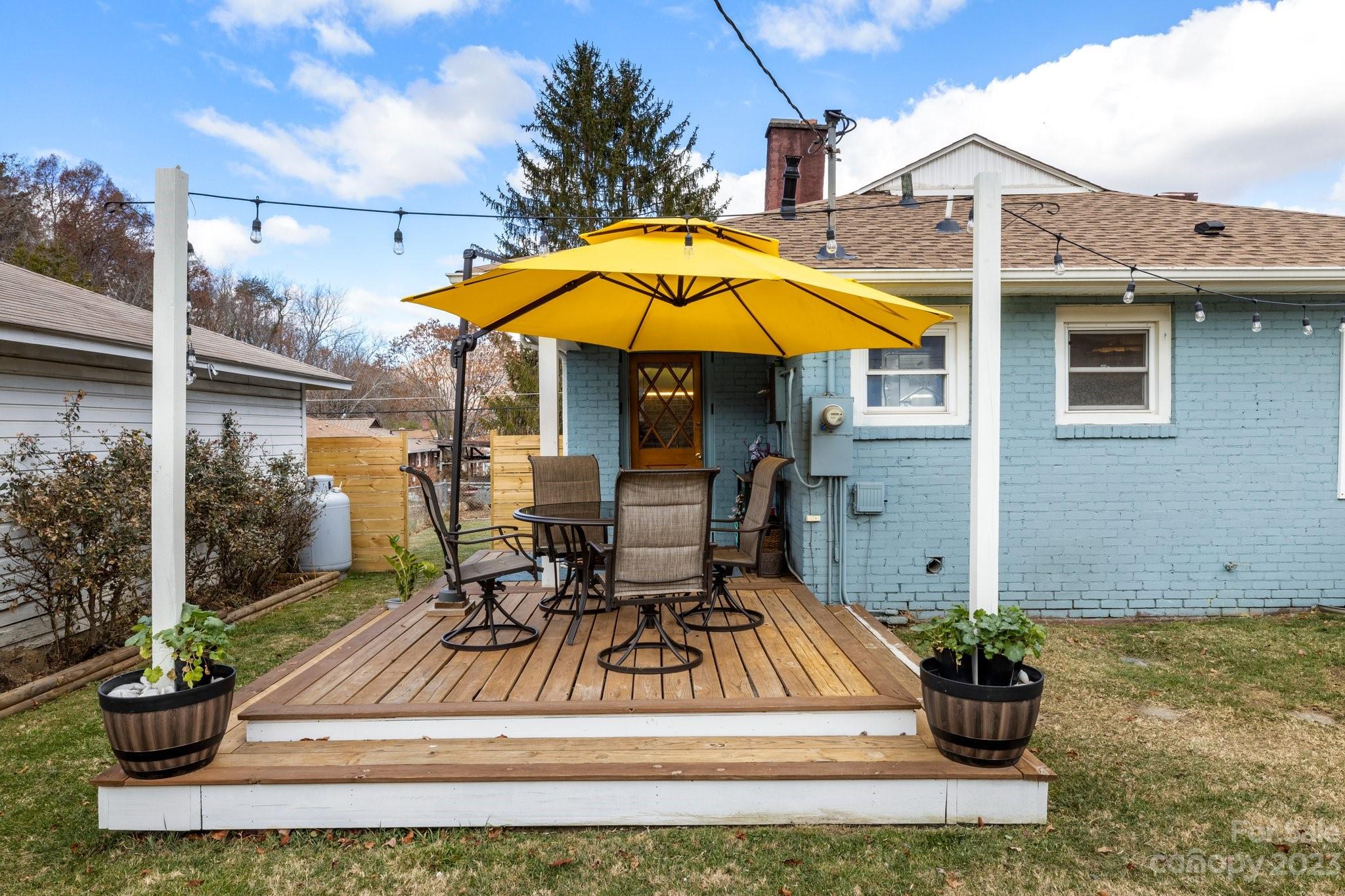 102 Campbell Street Swannanoa NC 28778