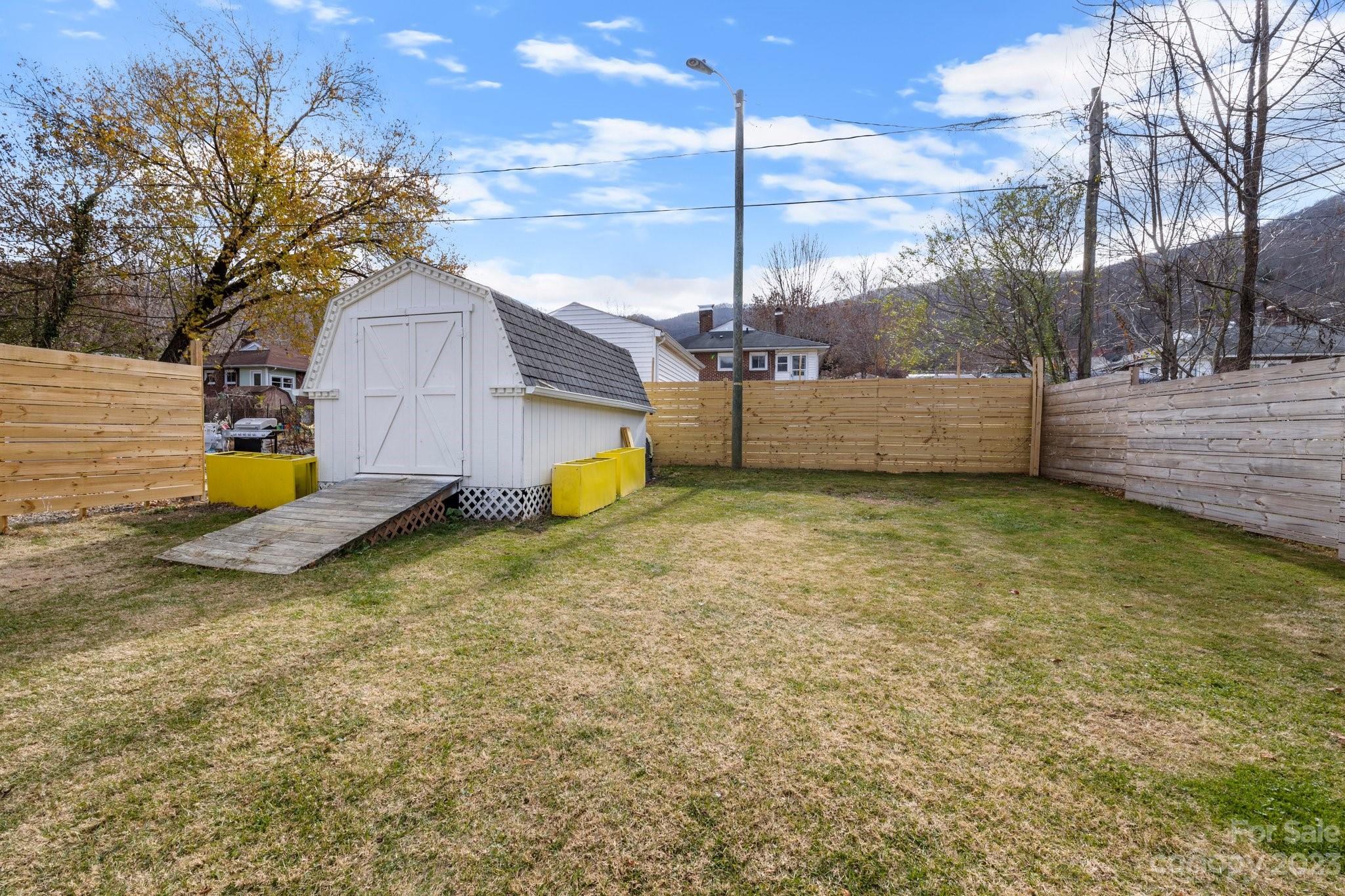 102 Campbell Street Swannanoa NC 28778