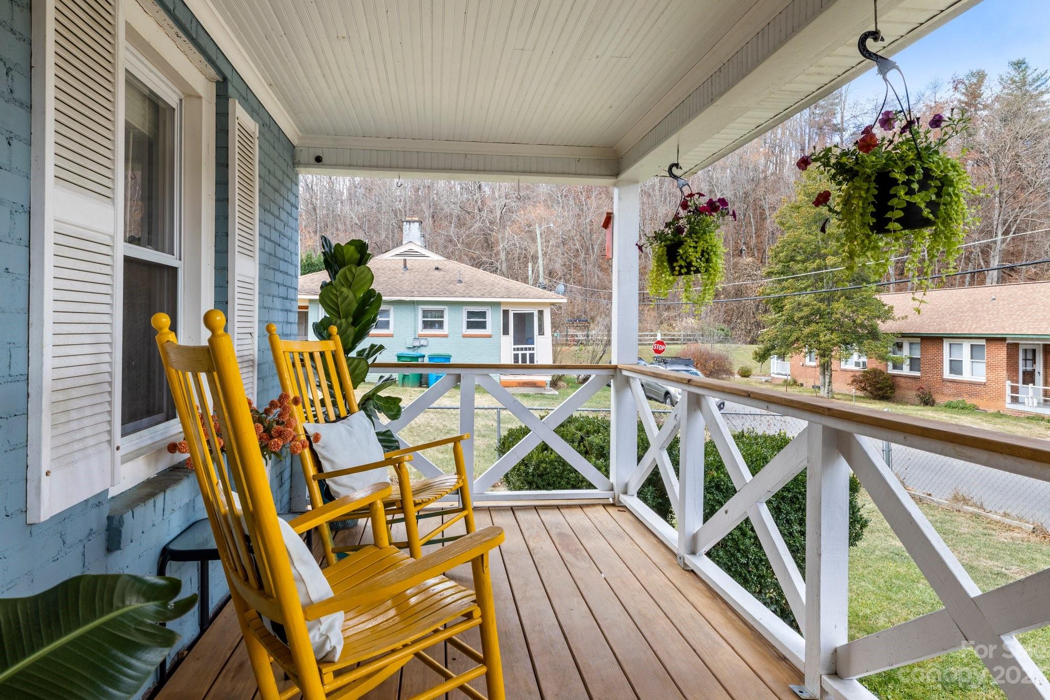 102 Campbell Street Swannanoa NC 28778