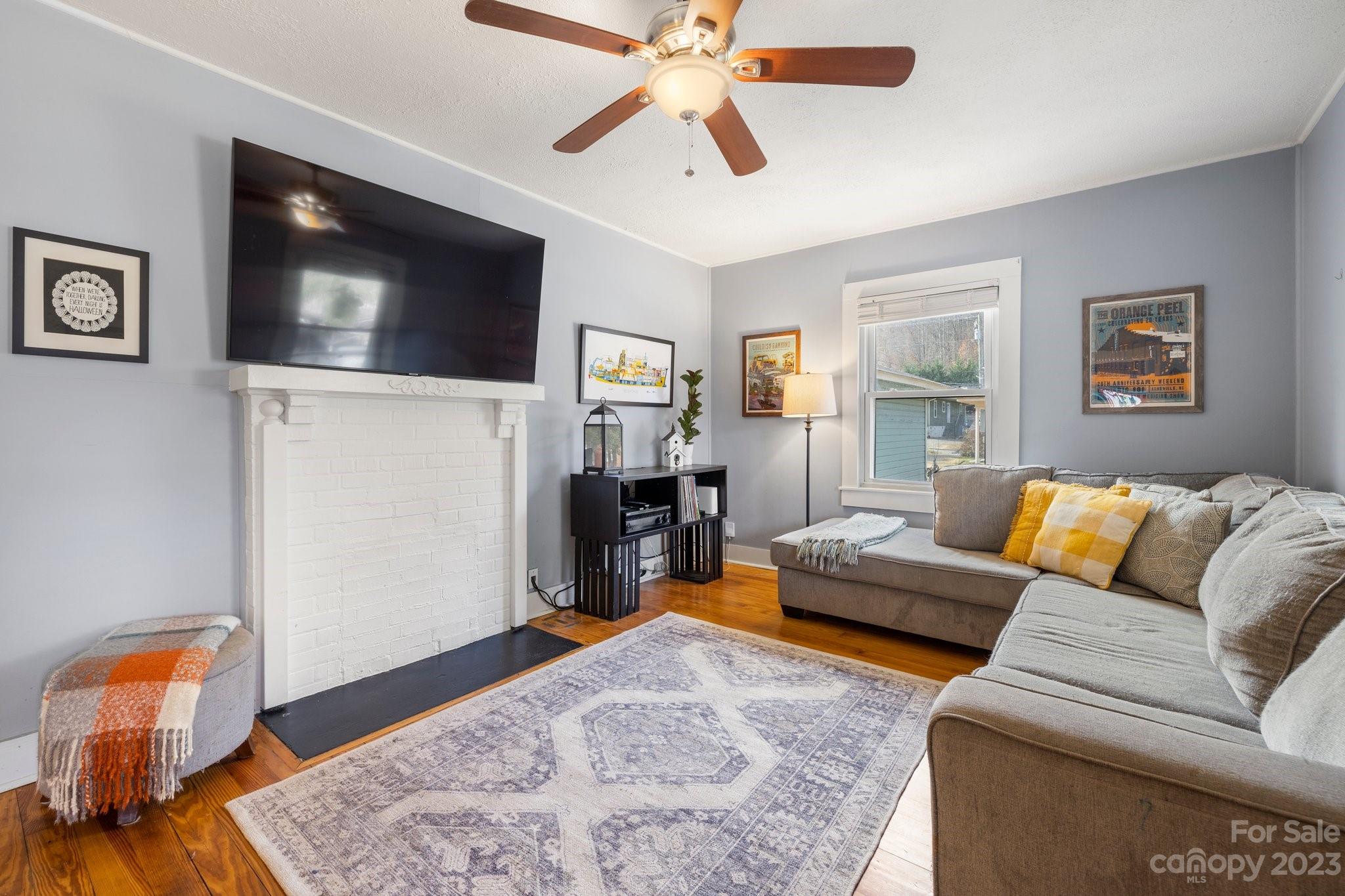 102 Campbell Street Swannanoa NC 28778