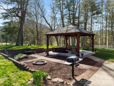 223 Fairway Terrace Canton NC 28716