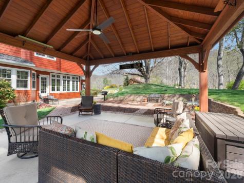 223 Fairway Terrace Canton NC 28716