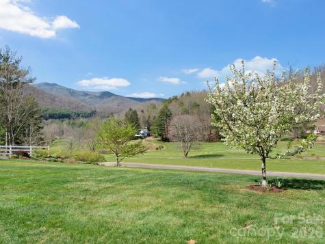 223 Fairway Terrace Canton NC 28716