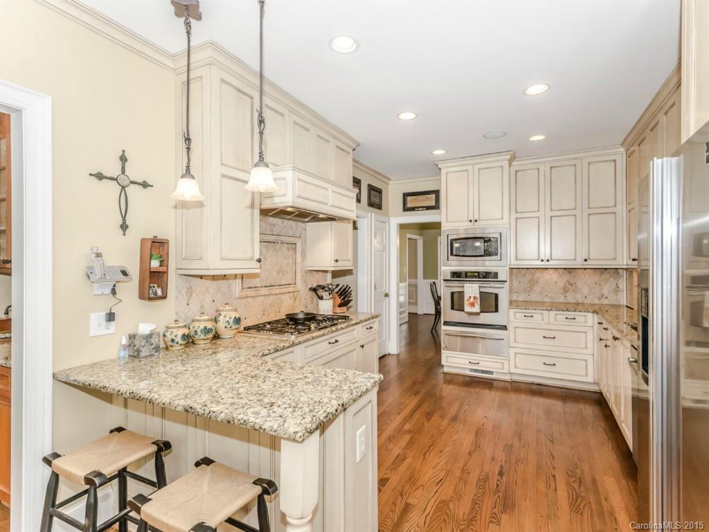 3933 Ayscough Road Charlotte NC 28211
