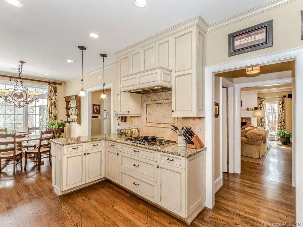 3933 Ayscough Road Charlotte NC 28211