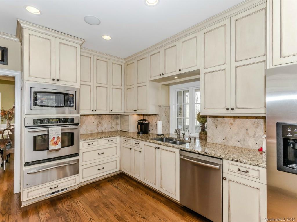 3933 Ayscough Road Charlotte NC 28211