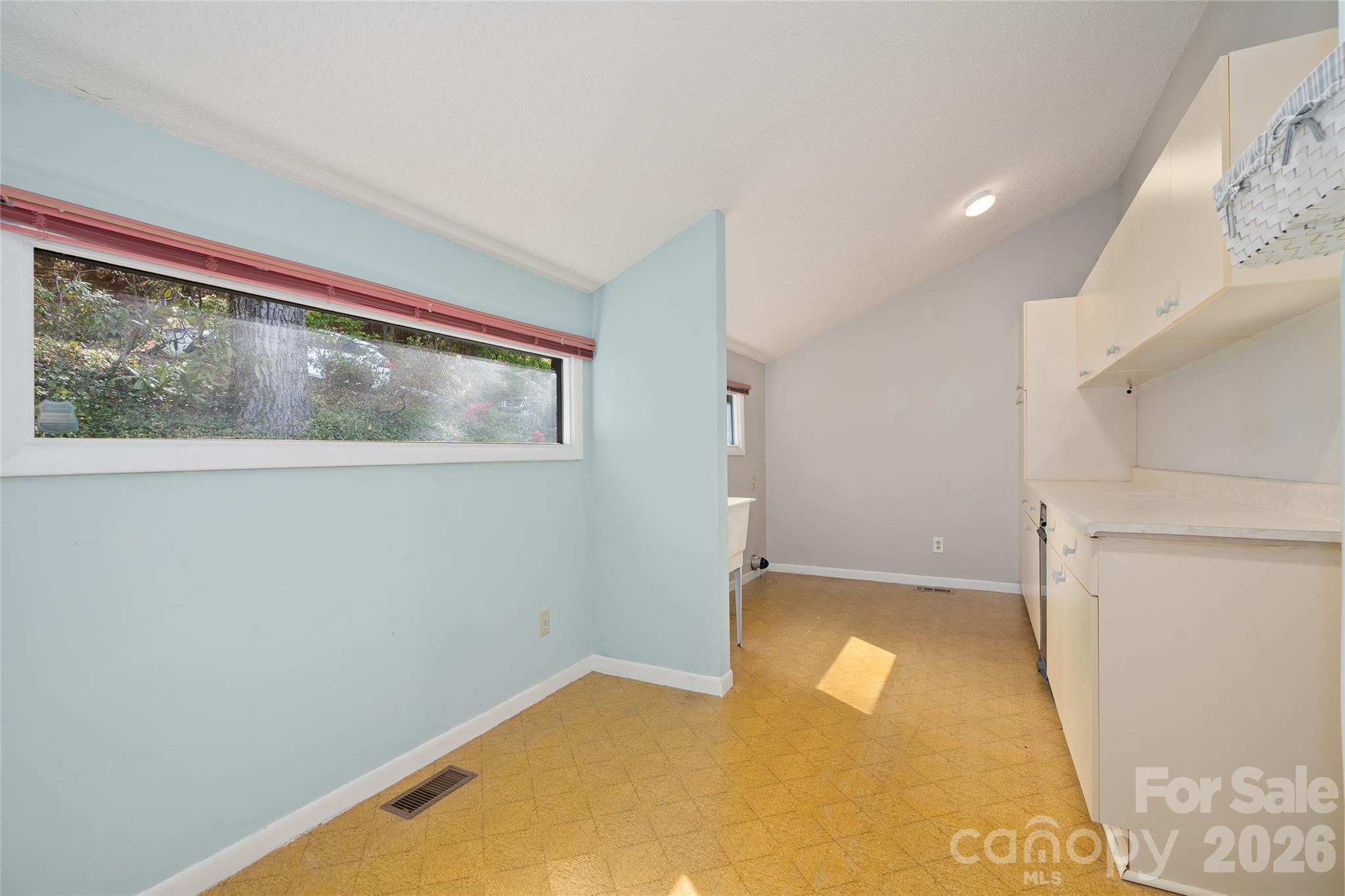 110 Crestwood Road Asheville NC 28804