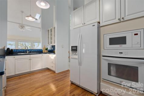 110 Crestwood Road Asheville NC 28804