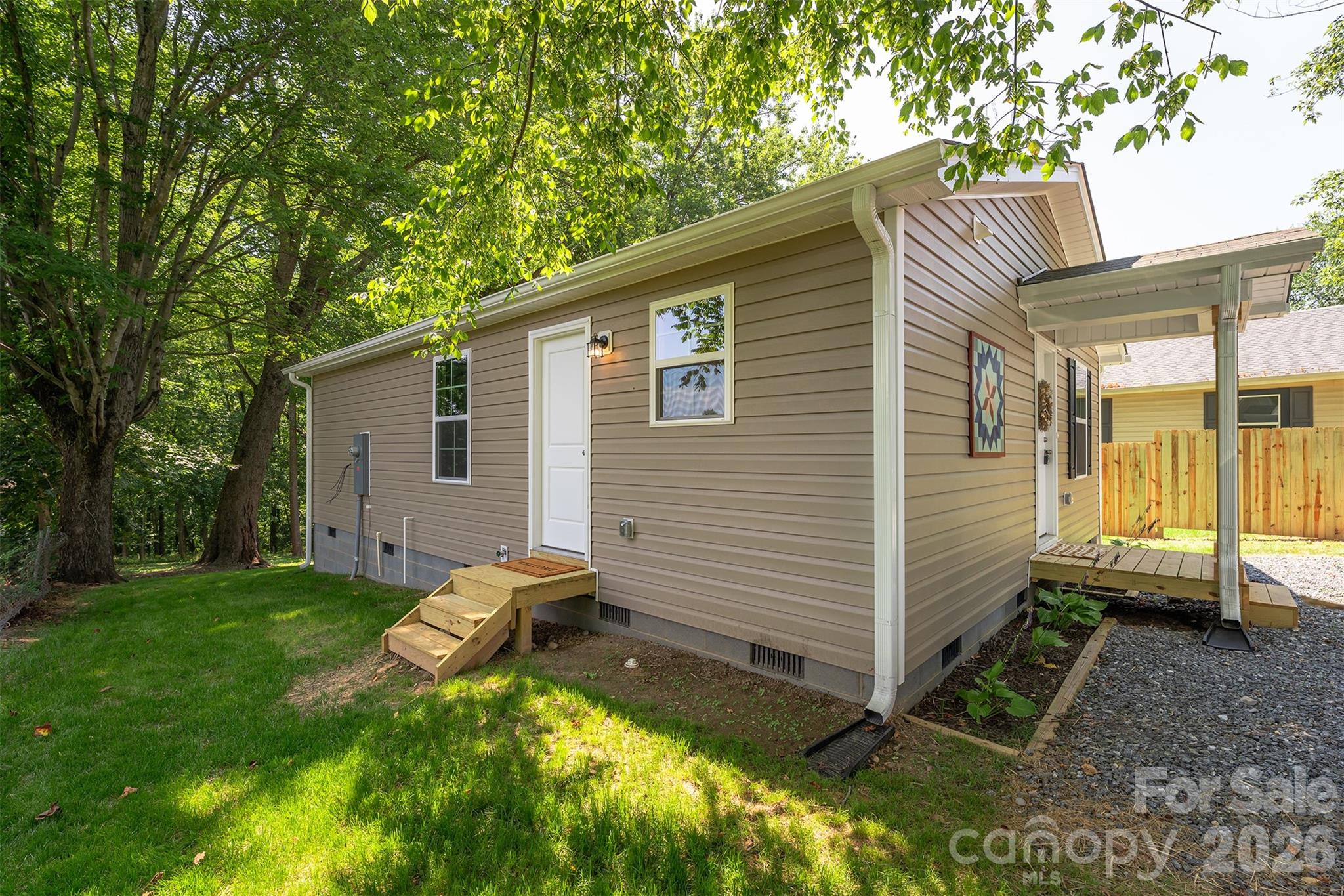 27 Forest Park Road Marion NC 28752