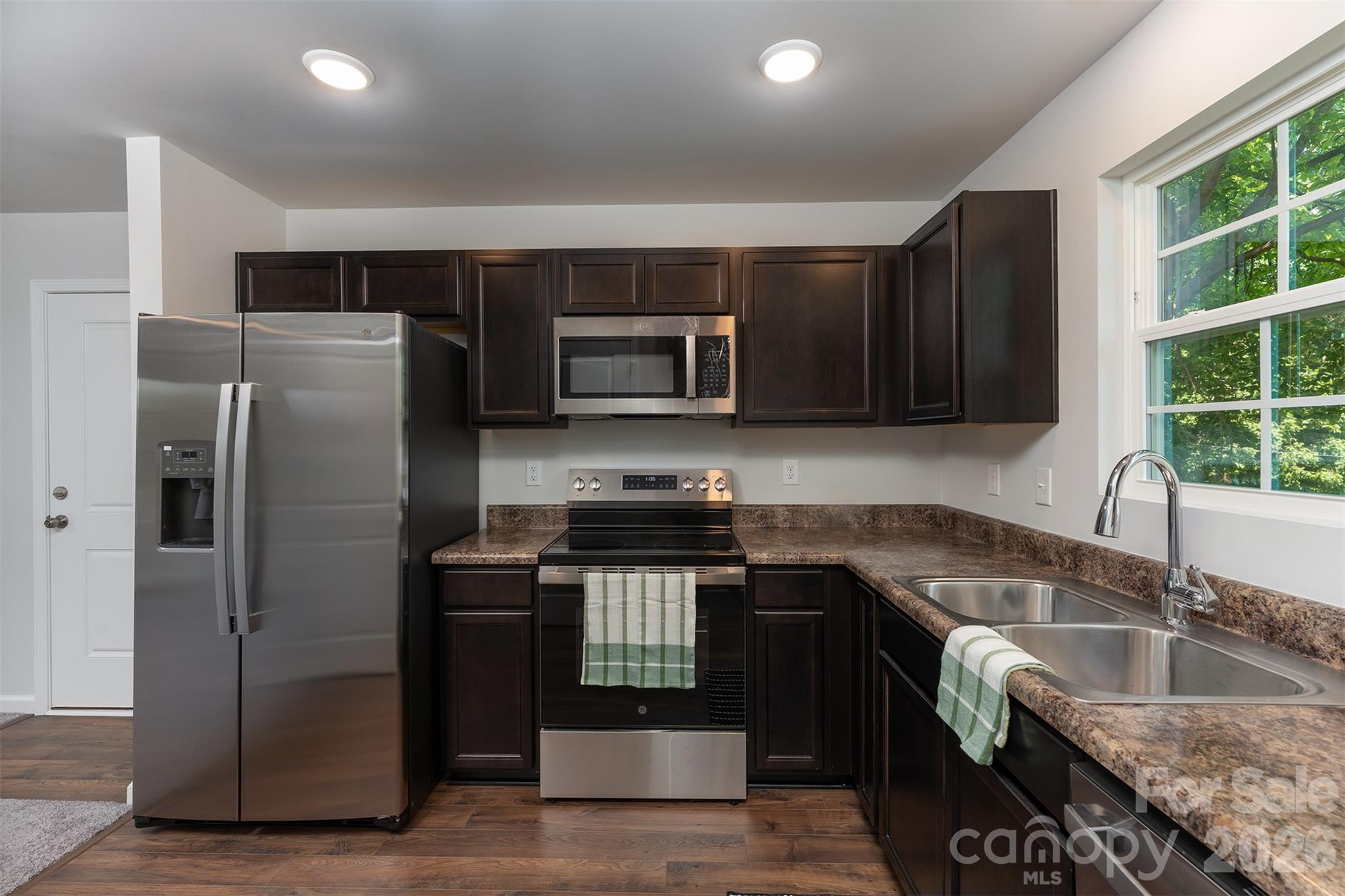 27 Forest Park Road Marion NC 28752