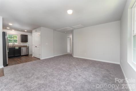 27 Forest Park Road Marion NC 28752
