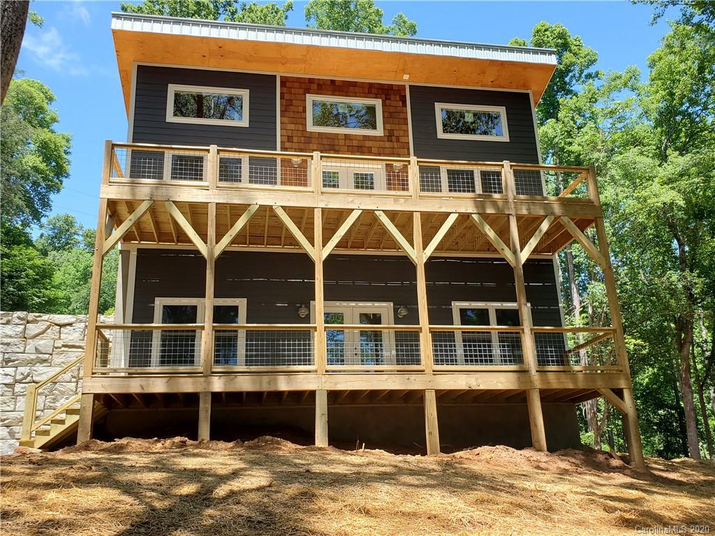 19 Sassafras Valley Road Swannanoa NC 28778