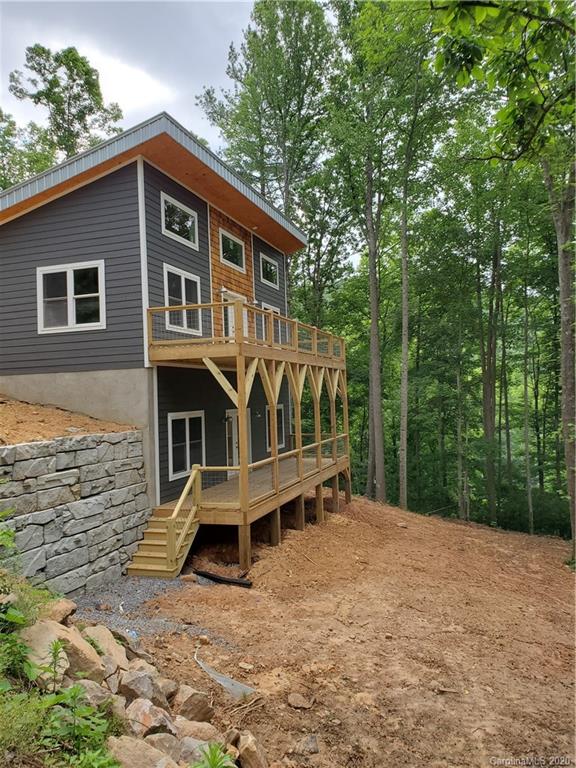 19 Sassafras Valley Road Swannanoa NC 28778