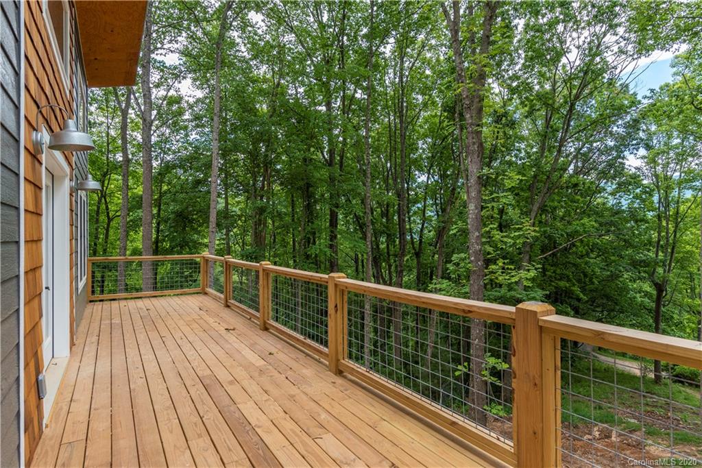 19 Sassafras Valley Road Swannanoa NC 28778